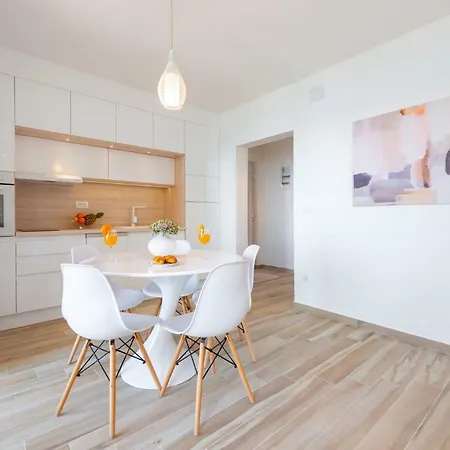 Horizon View Apartment Mlini